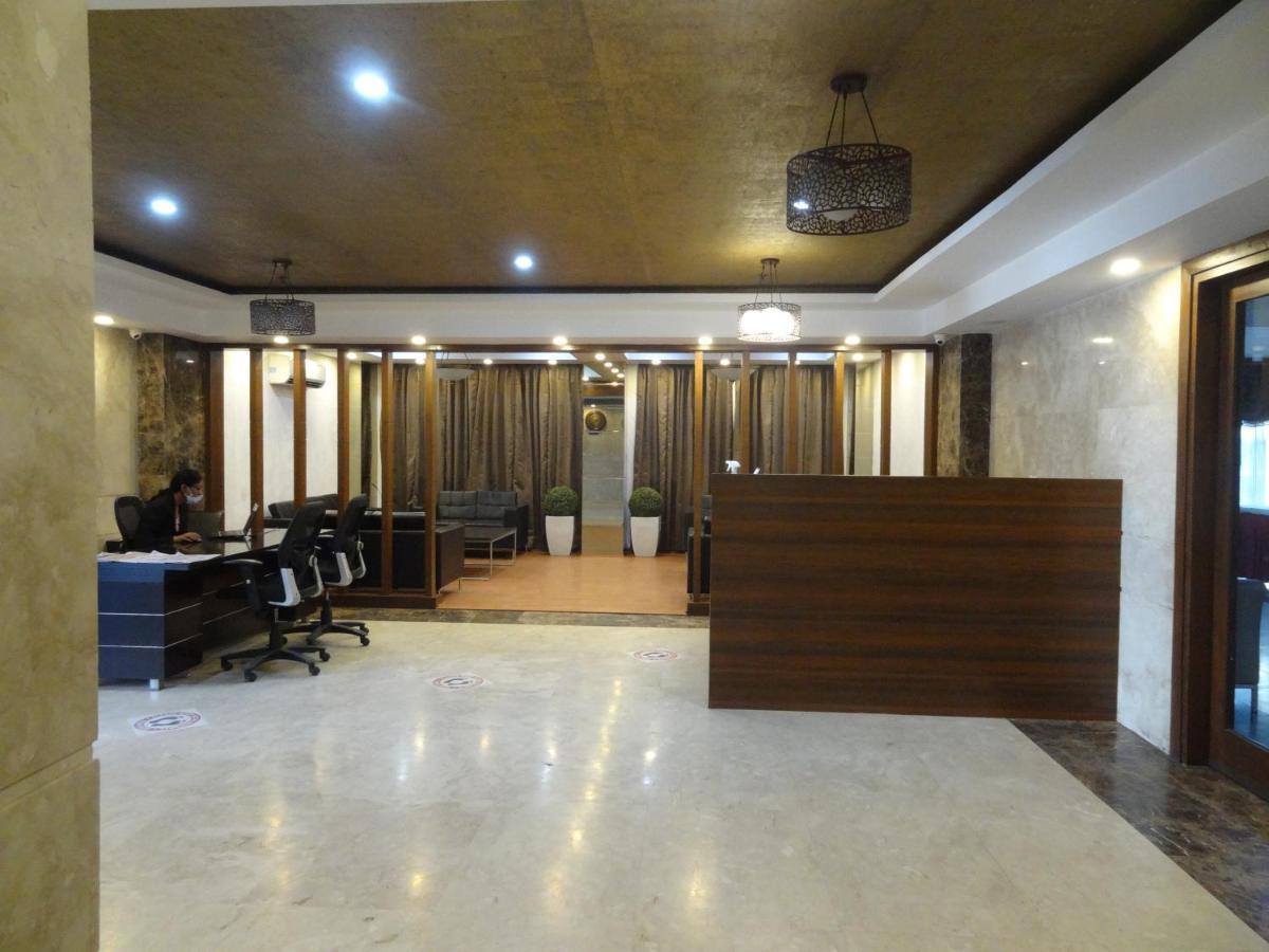 נוידה Hide Away Suites מראה חיצוני תמונה